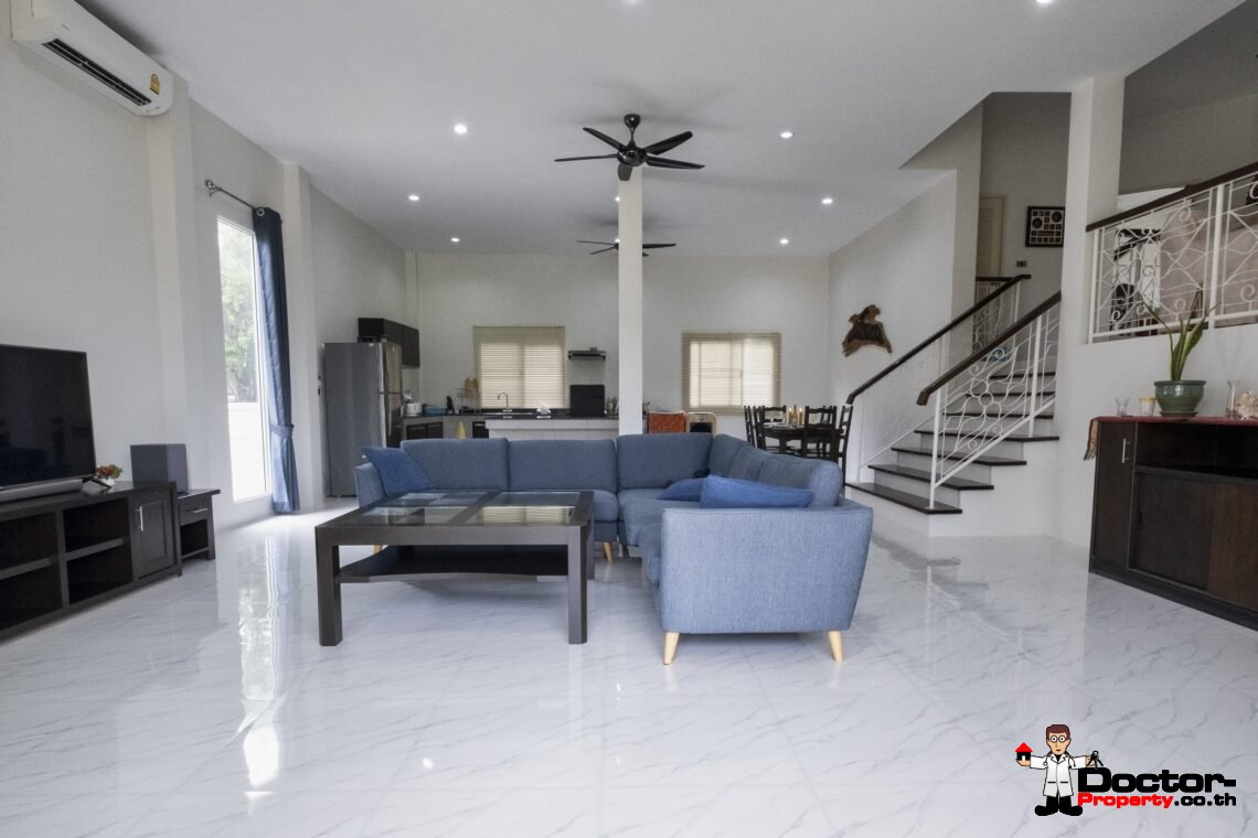 3 Bedroom House with Spacious Garden in Na Mueang, Koh Samui – For Sale